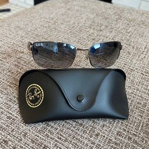 Ray Ban Polarized Sunglasses with Case